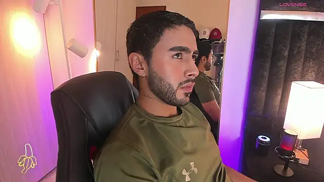 ItsMeEros online show from December 2025 12:06:01 AM