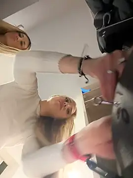 Snapshot of pinkstar_ chatting on February 2025 04:59:01 AM pinkstar online show from February 2025 04:59:01 AM