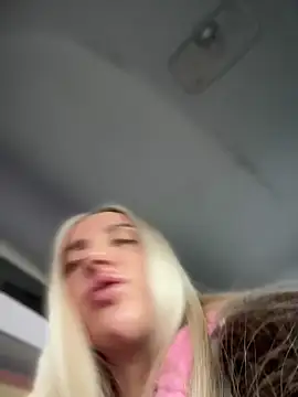 Snapshot of pinkstar_ chatting on November 2025 04:56:01 AM pinkstar online show from November 2025 04:56:01 AM