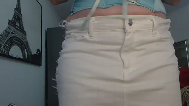 Snapshot of AnnaBellaLuckyXOXO chatting on December 2025 11:38:02 AM AnnaBellaLuckyXOXO online show from December 2025 11:38:02 AM