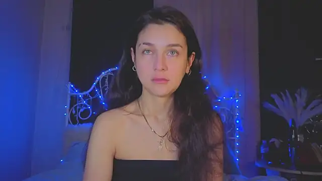 Snapshot of Funny_Bunny chatting on November 2025 01:58:02 AM Funny Bunny online show from November 2025 01:58:02 AM