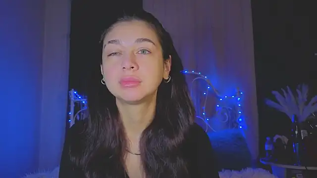 Snapshot of Funny_Bunny chatting on November 2025 02:45:01 AM Funny Bunny online show from November 2025 02:45:01 AM