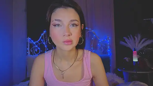 Snapshot of Funny_Bunny chatting on November 2025 01:42:01 AM Funny Bunny online show from November 2025 01:42:01 AM