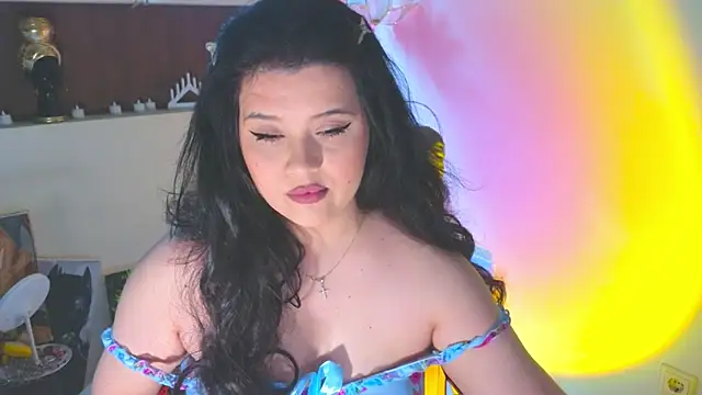 Malika uAngel online show from April 2026 07:58:01 PM