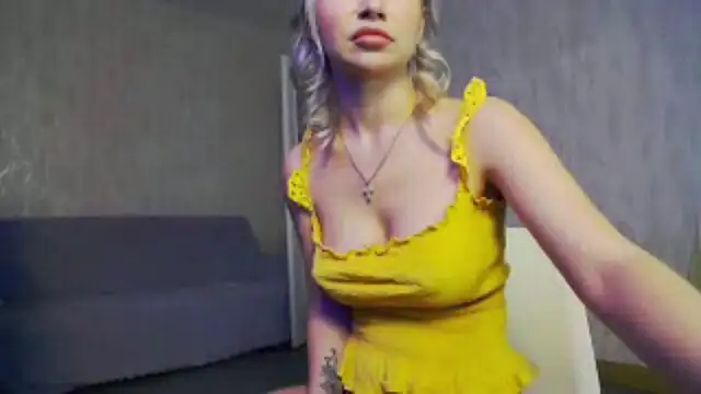 Snapshot of Bellydevilmilky chatting on January 2025 10:12:02 AM Bellydevilmilky online show from January 2025 10:12:02 AM