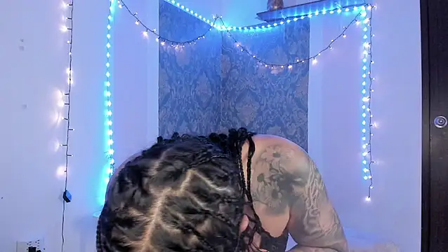 Eva Lee  online show from April 2026 09:58:02 AM