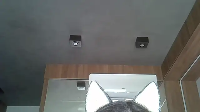 Skinny-Kitten online show from October 2025 05:52:01 PM