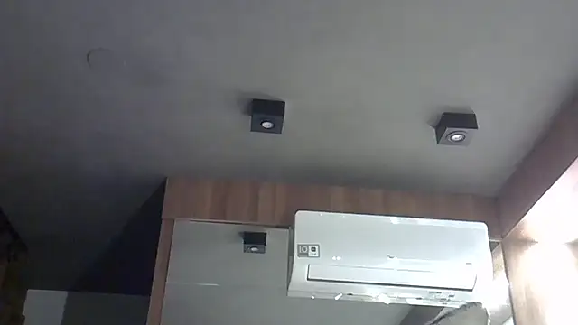 Skinny-Kitten online show from October 2025 06:48:01 AM