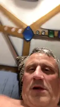 prekumstud online show from December 2024 08:18:01 AM