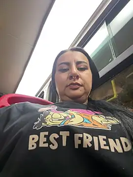 Abril Luv online show from February 2026 12:22:02 AM