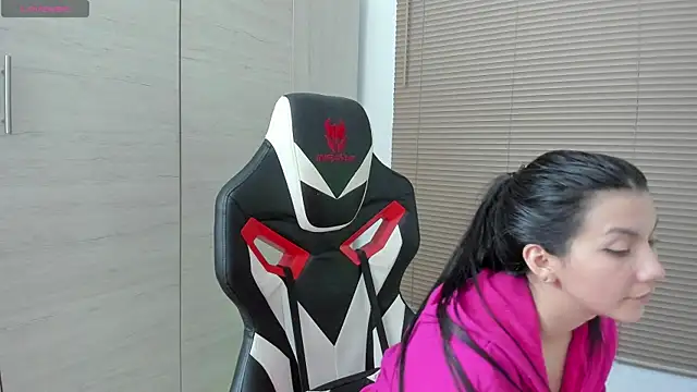 Snapshot of Gisell1501997 chatting on March 2025 01:52:02 AM Gisell1501997 online show from March 2025 01:52:02 AM