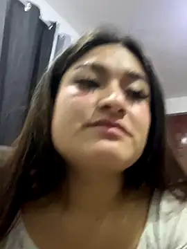 LuceroRm online show from October 2025 06:45:02 AM