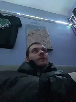 Snapshot of Z1uk chatting on January 2025 05:29:01 PM Z1uk online show from January 2025 05:29:01 PM