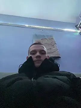 Snapshot of Z1uk chatting on January 2025 07:50:02 PM Z1uk online show from January 2025 07:50:02 PM