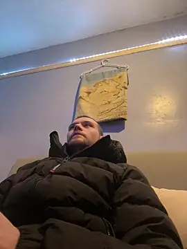 Snapshot of Z1uk chatting on January 2025 07:49:02 PM Z1uk online show from January 2025 07:49:02 PM