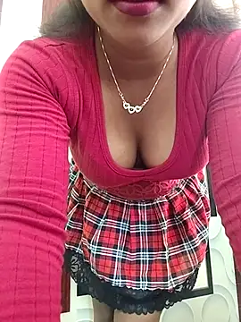 ANGE-MOU online show from February 2026 03:24:02 AM