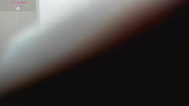 Snapshot of AvaAnne chatting on January 2025 01:24:01 PM AvaAnne online show from January 2025 01:24:01 PM