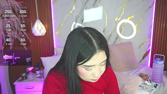 haylie  online show from February 2025 07:17:02 AM