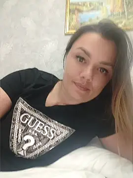 KrissSexi online show from July 2026 08:35:01 PM