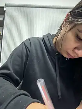 Snapshot of ZiaCalifa chatting on December 2025 11:15:02 AM ZiaCalifa online show from December 2025 11:15:02 AM