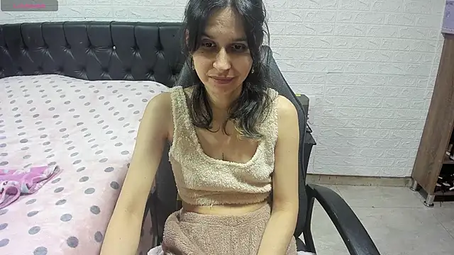 lauren ashlee online show from January 2025 03:22:02 PM