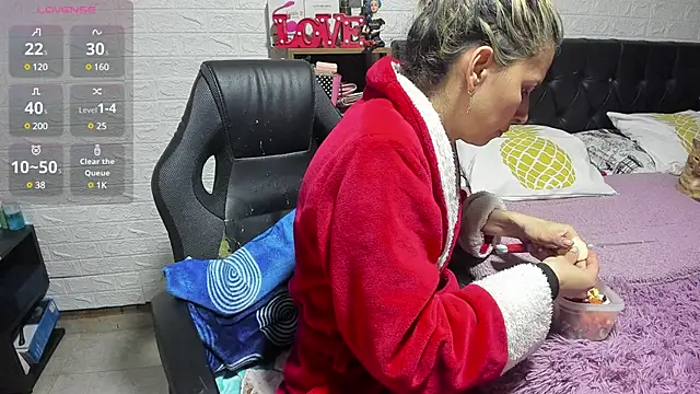 lauren ashlee online show from February 2025 04:59:02 PM