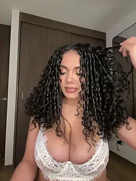 Mariecurl online show from October 2025 12:22:01 AM