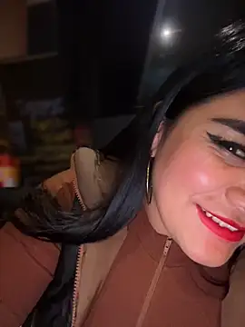 Snapshot of Insane_Issa chatting on December 2024 11:01:01 PM Insane Issa online show from December 2024 11:01:01 PM