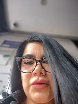 Snapshot of Insane_Issa chatting on January 2025 07:28:02 PM Insane Issa online show from January 2025 07:28:02 PM