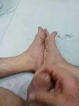 Hardapple01 online show from July 2026 10:23:01 PM