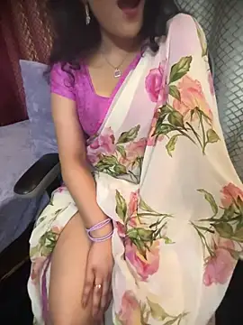 Snapshot of LuscousPussy chatting on November 2025 06:29:02 PM LuscousPussy online show from November 2025 06:29:02 PM