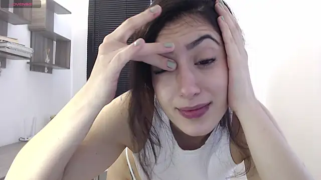 MIYESSI online show from February 2025 03:26:01 PM