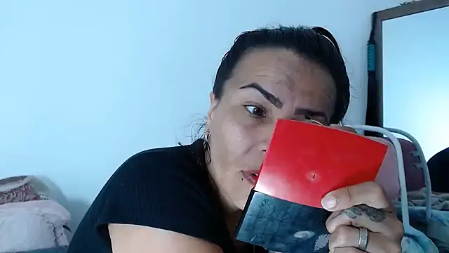 Snapshot of KaiicyQuuen chatting on November 2025 01:33:02 PM KaiicyQuuen online show from November 2025 01:33:02 PM