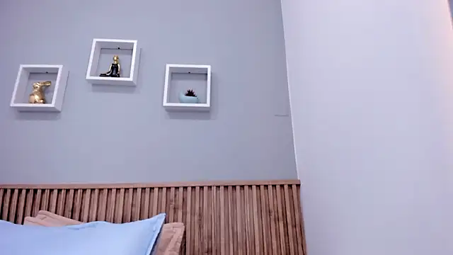 SalommeeT online show from February 2026 07:18:01 AM