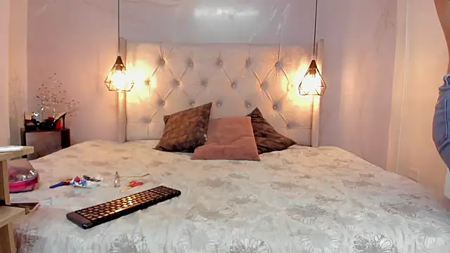 SakuraLee  online show from February 2026 11:48:01 AM