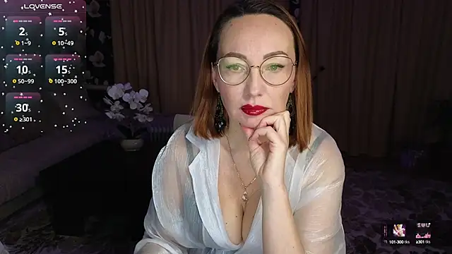 Snapshot of LybovNTV chatting on February 2025 04:32:01 PM LybovNTV online show from February 2025 04:32:01 PM