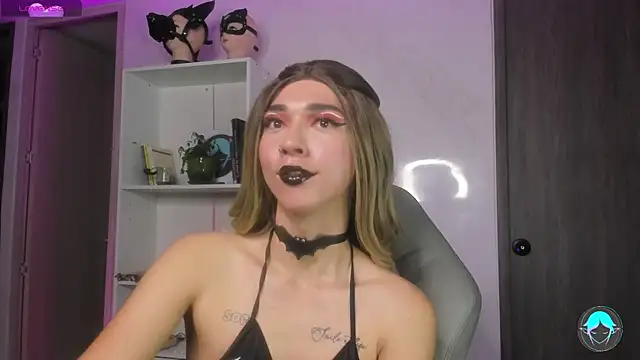 sofi elfqueen online show from February 2025 11:52:02 PM