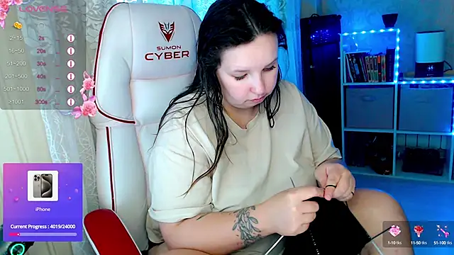 RaideneiX online show from October 2025 02:45:01 AM