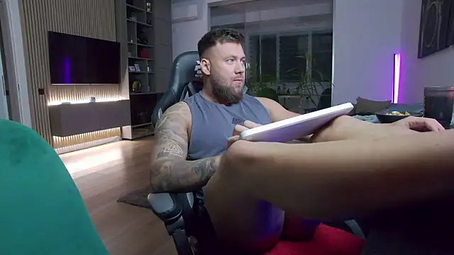 UbbeViking online show from November 2025 08:44:01 PM