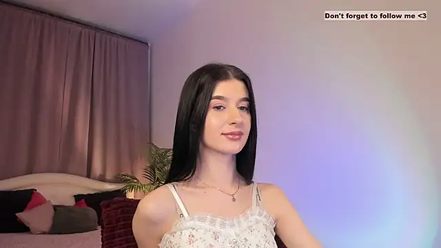 LauraCoy online show from January 2025 04:10:02 AM