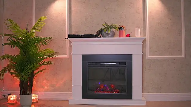 Abbela White online show from December 2025 06:44:01 AM