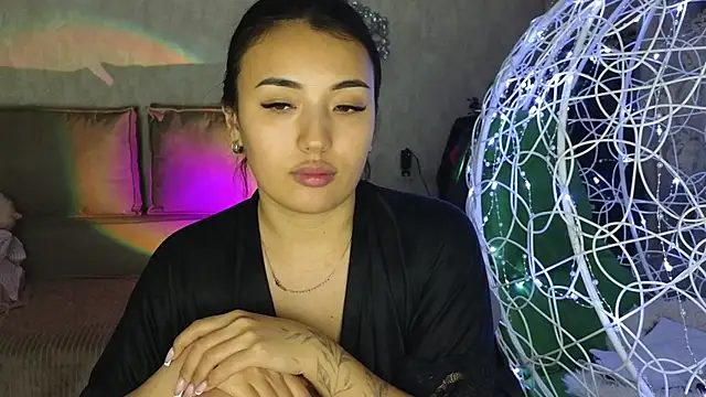 Snapshot of lily__foster chatting on November 2025 08:57:01 PM lily foster online show from November 2025 08:57:01 PM