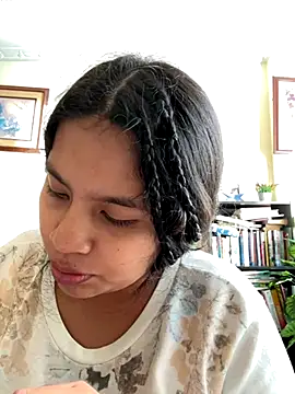 moncerrat luna online show from October 2025 10:10:01 PM