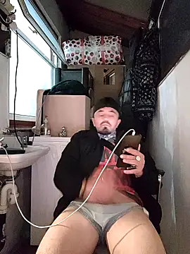 Snapshot of erbod_Johnny chatting on October 2025 12:22:02 AM erbod Johnny online show from October 2025 12:22:02 AM