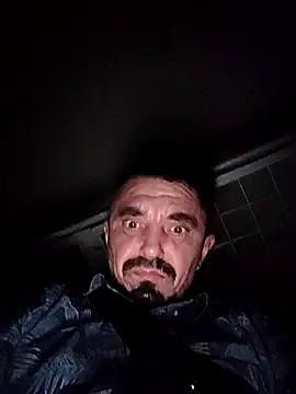 Snapshot of erbod_Johnny chatting on November 2025 07:23:02 PM erbod Johnny online show from November 2025 07:23:02 PM