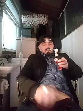 Snapshot of erbod_Johnny chatting on November 2025 11:59:02 PM erbod Johnny online show from November 2025 11:59:02 PM