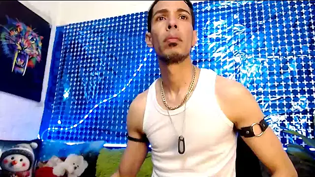 Mensecret69 online show from December 2024 06:25:01 PM