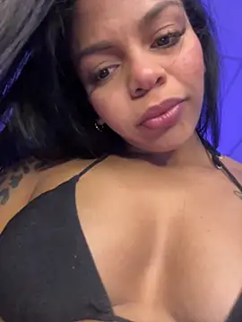 Charly  online show from December 2025 04:18:02 AM