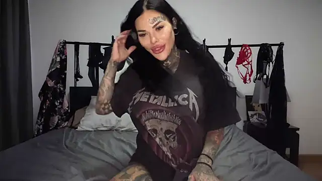 Snapshot of claudiacvc95 chatting on October 2025 02:58:02 AM claudiacvc95 online show from October 2025 02:58:02 AM