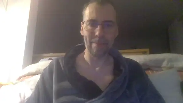 ptitcanard60600 online show from December 2025 11:45:01 PM